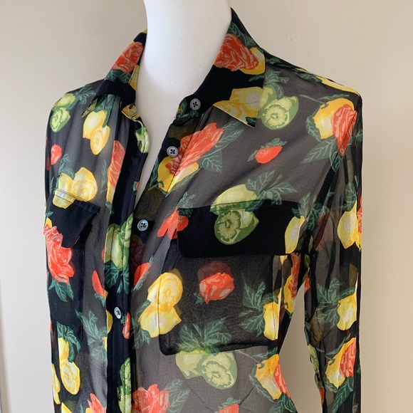 Equipment Femme Lemon Rose Silk Print Button Down - Picture 2 of 5